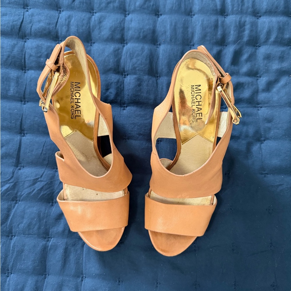 Michael Kors Tan Leather Wedge Sandals | Buckle Strap | Size 7